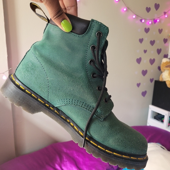 [SOLD] Dr. Martens 939 | Green Suede - Picture 3 of 16